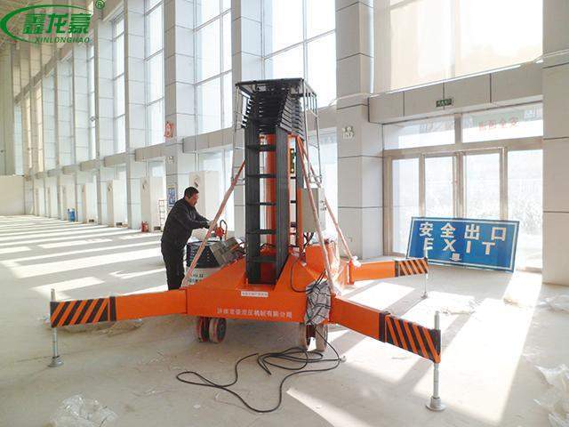 雙梯防旋轉(zhuǎn)高空作業(yè)升降機(jī) 雙梯防旋轉(zhuǎn)高空作業(yè)升降機(jī)