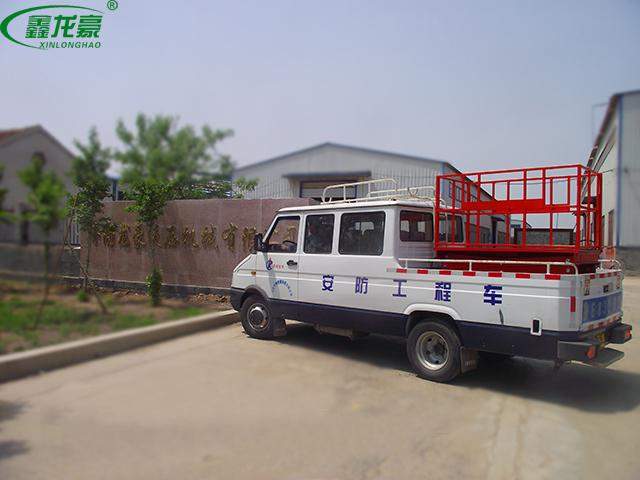 工程車改裝剪叉式升降機 工程車改裝剪叉式升降機