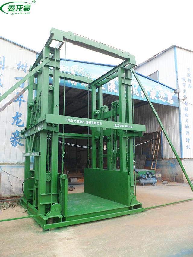 定做大型導(dǎo)軌式升降機(jī) 定做大型導(dǎo)軌式升降機(jī)