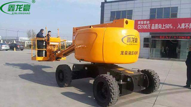 柴油機(jī)高端全自行升降機(jī) 柴油機(jī)高端全自行升降機(jī)