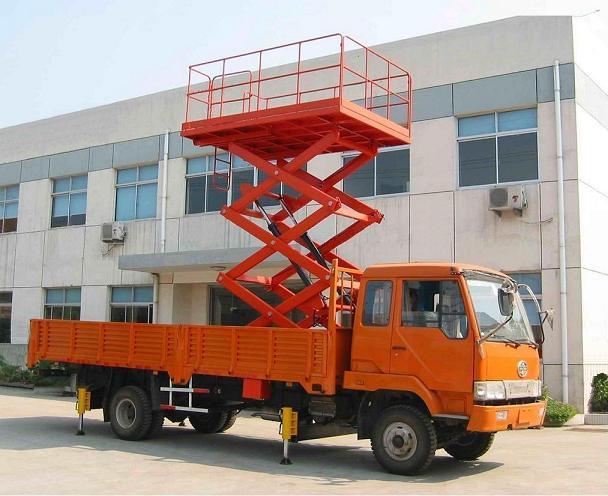 汽車升降機(jī)  汽車升降機(jī)