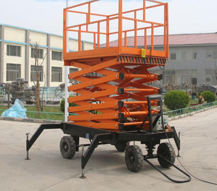 四輪移動式升降機(jī)  四輪移動式升降機(jī)