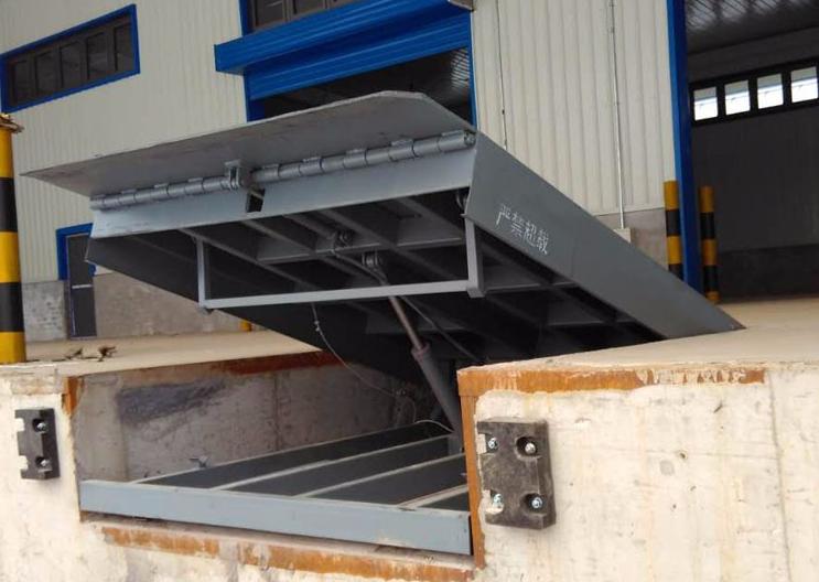 月臺卸貨平臺  月臺卸貨平臺