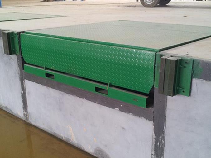 月臺卸貨平臺  月臺卸貨平臺