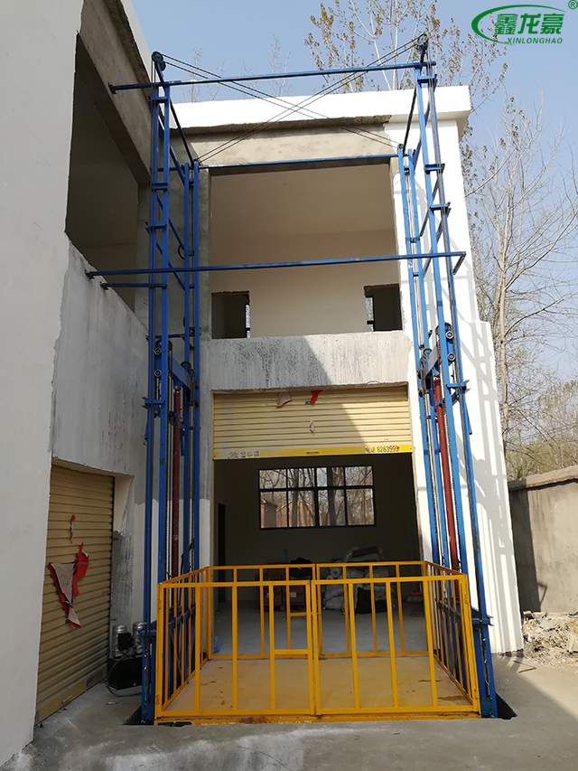 導軌式升降機 導軌式升降機