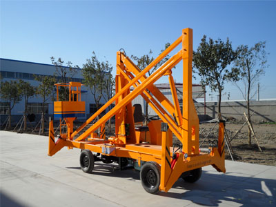 高空曲臂升降平臺  高空曲臂升降平臺