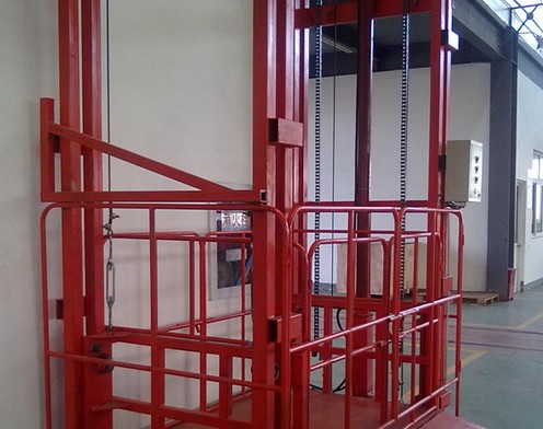 導(dǎo)軌式升降平臺(tái) 導(dǎo)軌式升降平臺(tái)